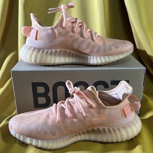 Yeezy Boost 350 V2 Mono Clay